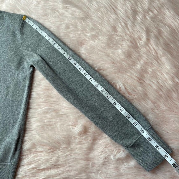 BANANA REPUBLIC Merino Wool Sweater C'est Si Bon Long Sleeve Gray - Size Small - Picture 10 of 10